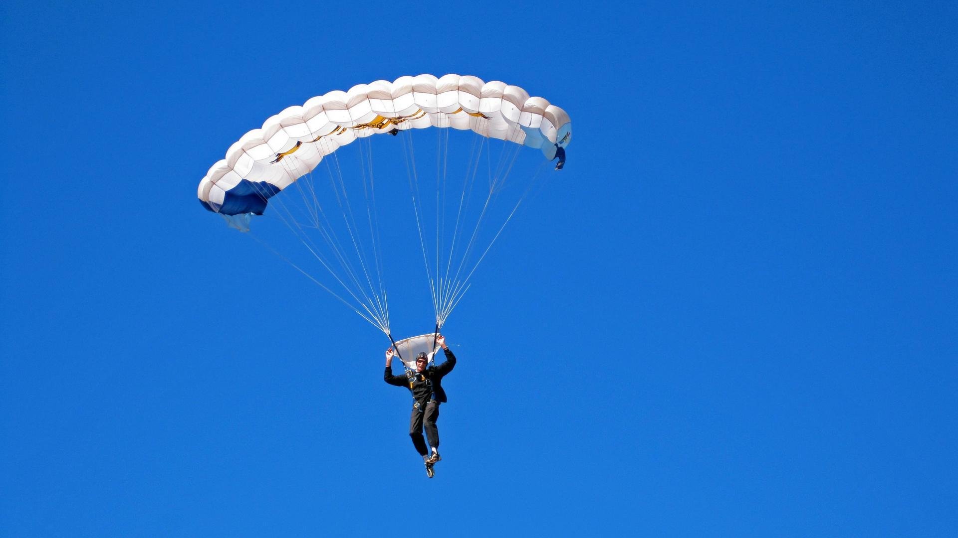 史上最震撼的“绝杀投篮”回放，你还记得谁的神迹？，绝杀球视频