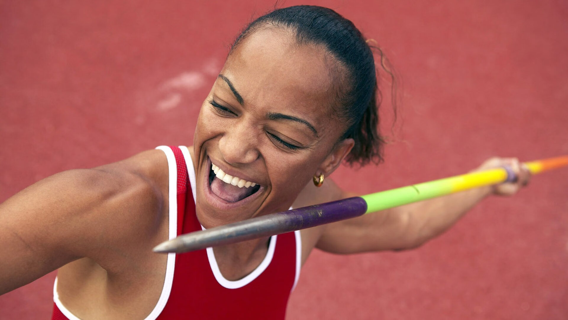 篮球场馆建设标准化推进地方体育发展，篮球运动场馆